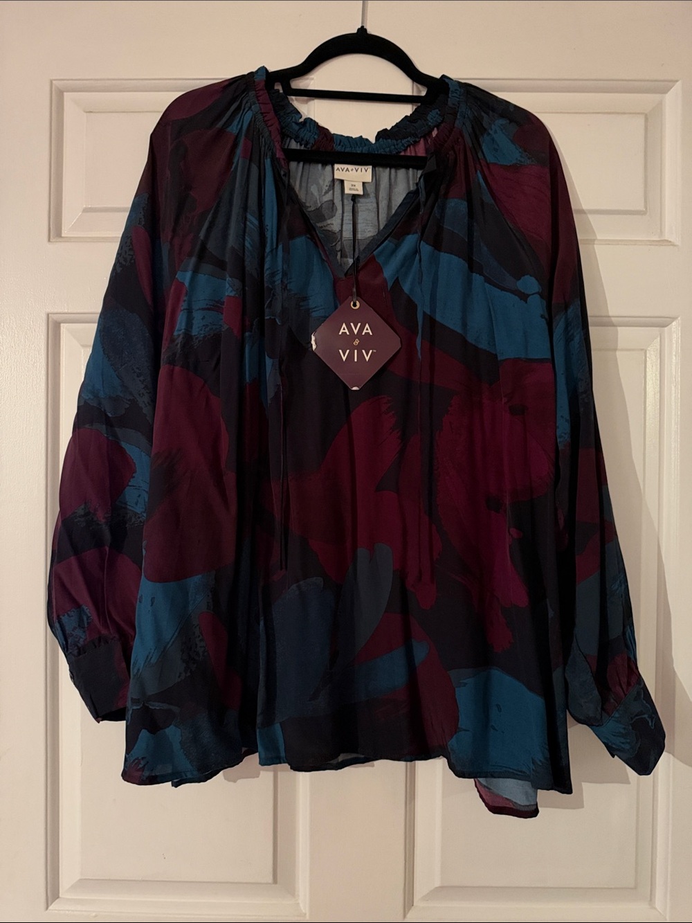 Ava & Viv Plum and Teal Abstract Flutter-Sleeve Blouse